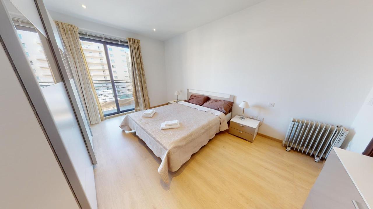 Spacious 2 Bedroom Apartment In Sliema Exterior foto
